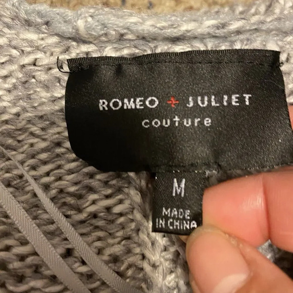 Romeo+Juliet Couture Cardigan Sweater Lady M Gray Knit Crochet Largenlook Pocket - Picture 4 of 11